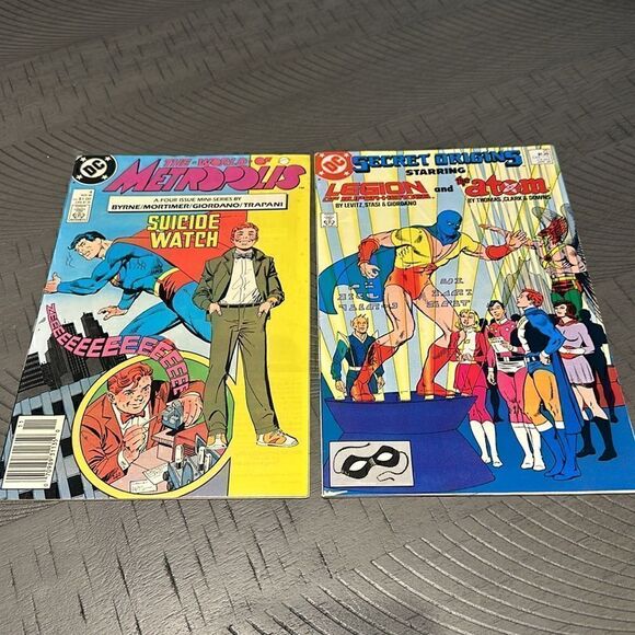Lot of 2 DC Comics Secret Origins and Suicide Watch - Picture 1 of 5